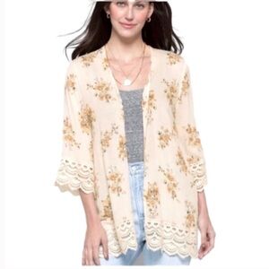 Mason & Belle Floral Kinono Size L